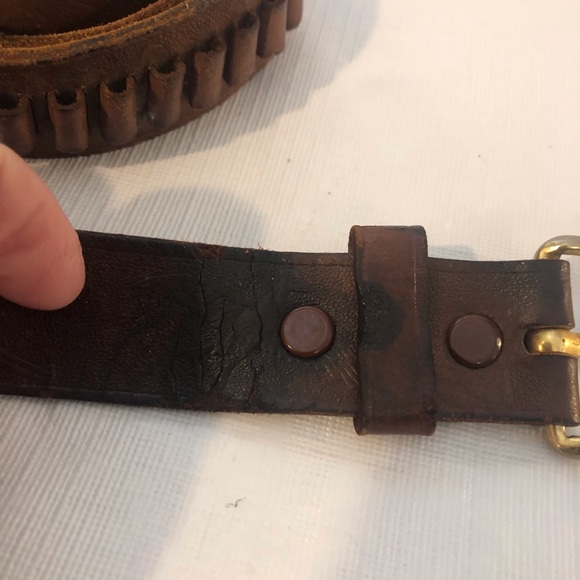 Vintage Weathered Women’s Hunting Belt SZ 32, 30/31 Waist Made in Hong Kong - Picture 6 of 14